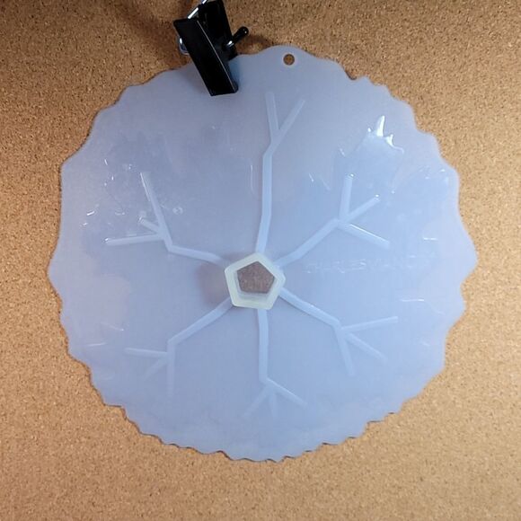 Charles Viancin Large Snowflake Lid - Picture 1 of 4